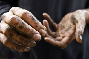 dirty-hands-2